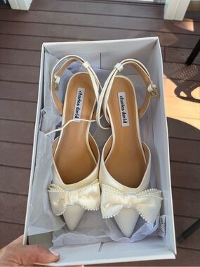 Charles by Charles David Ivory Pointed Toe Bow Slingback Pumps style ASTRA
